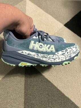 HOKA Speedgoat 6 Trail Running‎ Sneakers Moonlight/Thunder Cloud Wmn's Size 6.5D